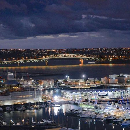 Gorgeous Seaview 2 Bedroom Apartment In Auckland Cbd المظهر الخارجي الصورة