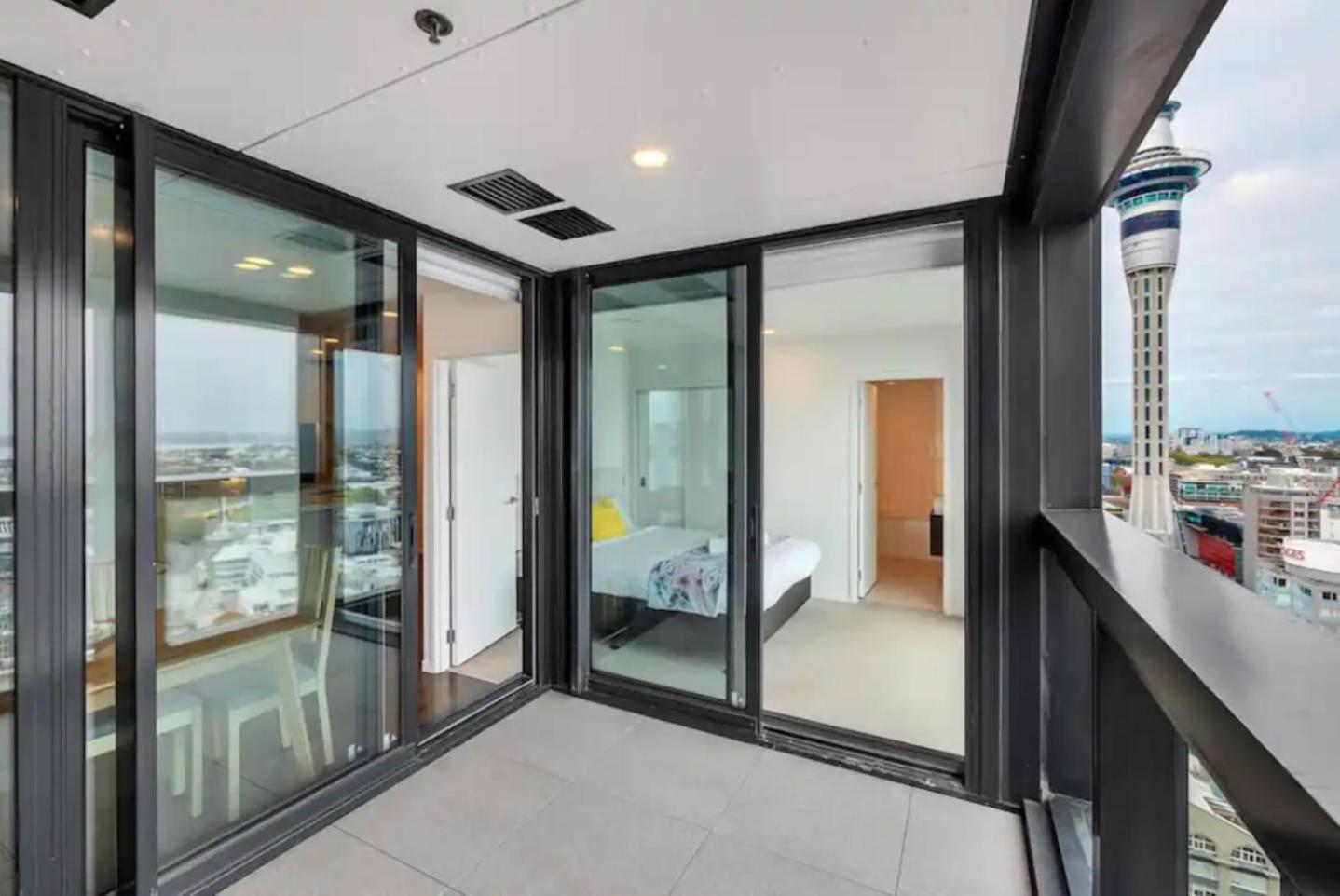 Gorgeous Seaview 2 Bedroom Apartment In Auckland Cbd المظهر الخارجي الصورة